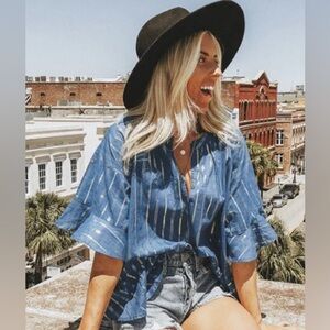 The Vetiver Collection Spanish Fly Top Blue Gold metallic size 6